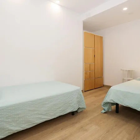 Cozy Spacious With Terrace With Parking 아파트 바르셀로나