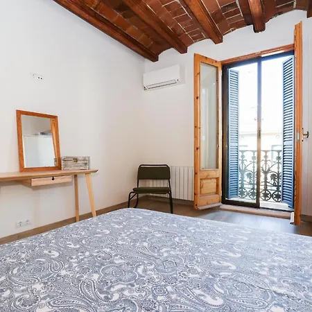 Apartment Cozy Spacious With Terrace With Parking Barcelona