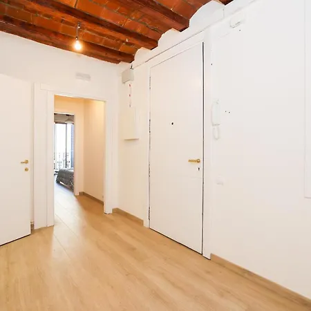 Cozy Spacious With Terrace With Parking Apartment Barcelona